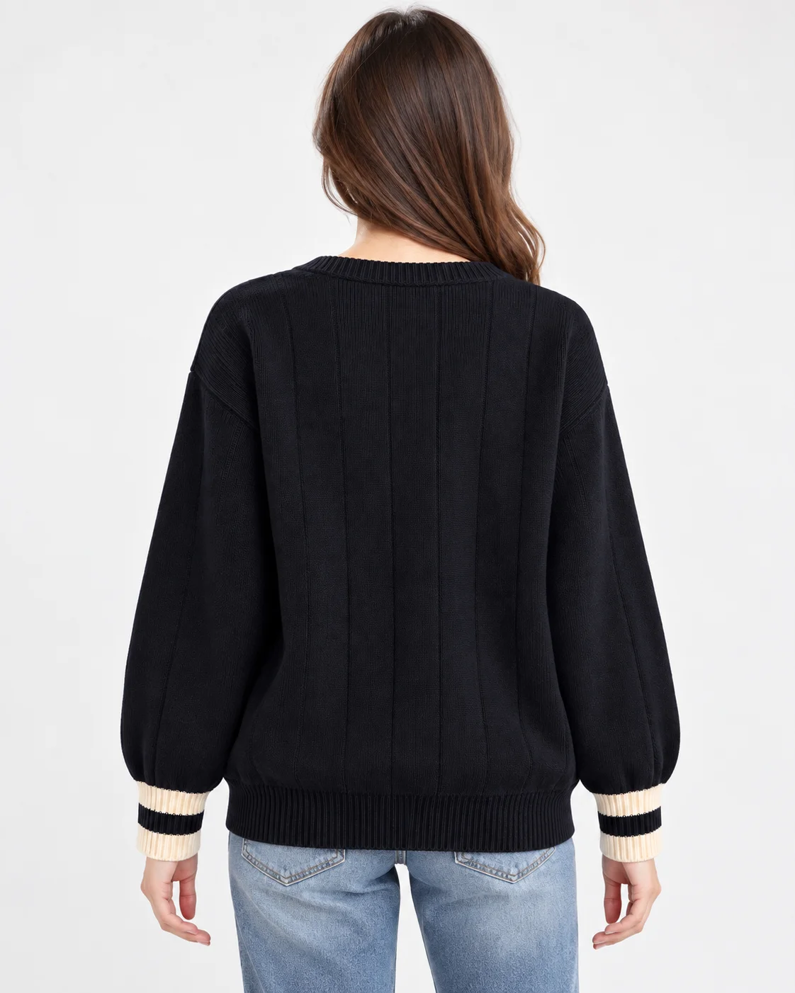 Women's Contrast V-Neck Knit Sweater image 2
